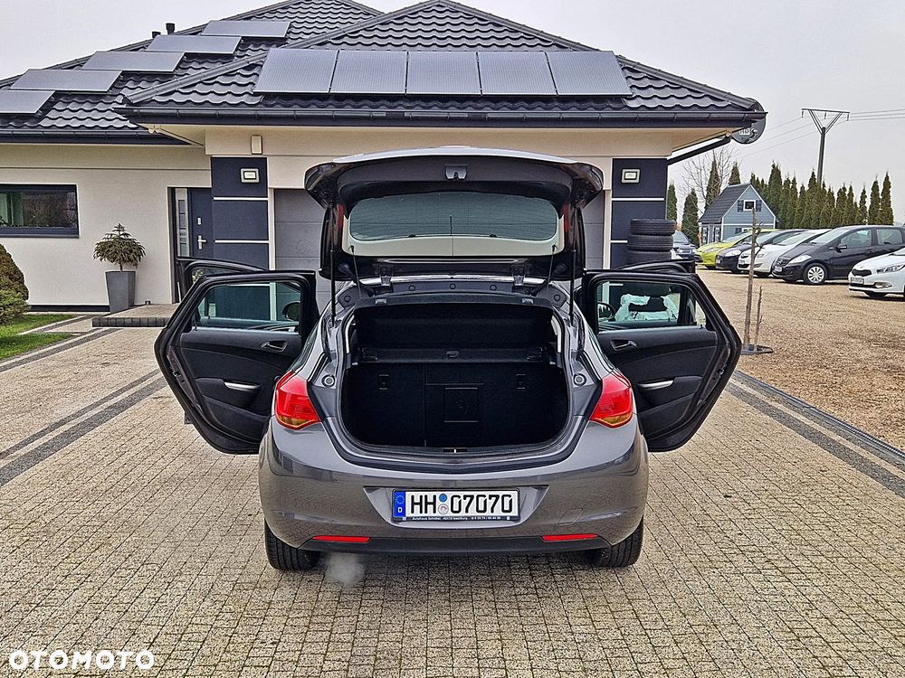 Opel Astra 1.6 Innovation - 9