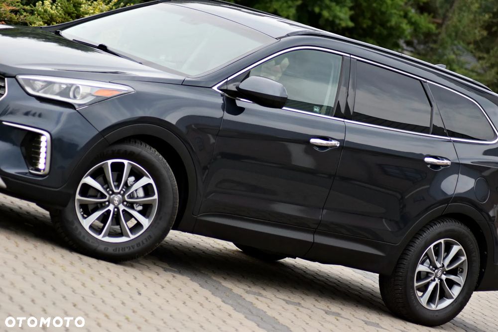 Hyundai Santa Fe - 19