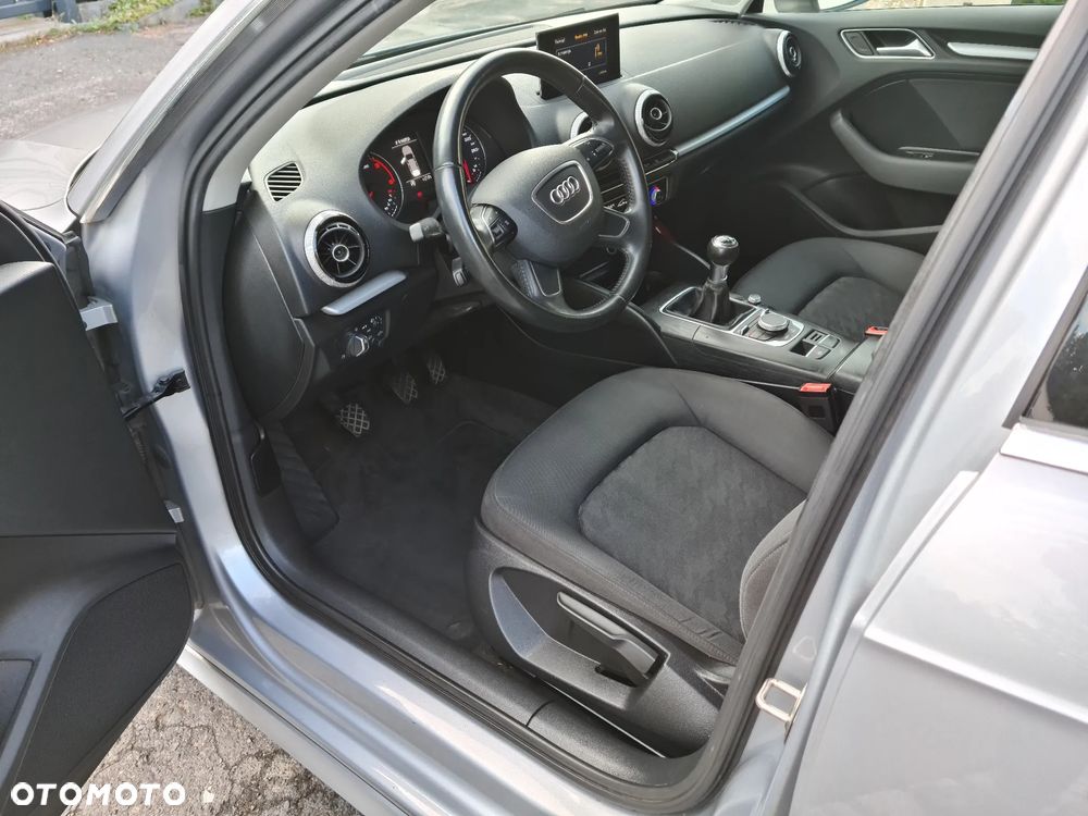 Audi A3 Sportback 1.6 TDI - 25