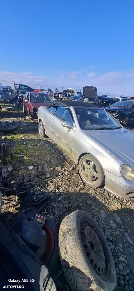 Dezmembrez Mercedes Benz CLK240 W209 C209 - 9
