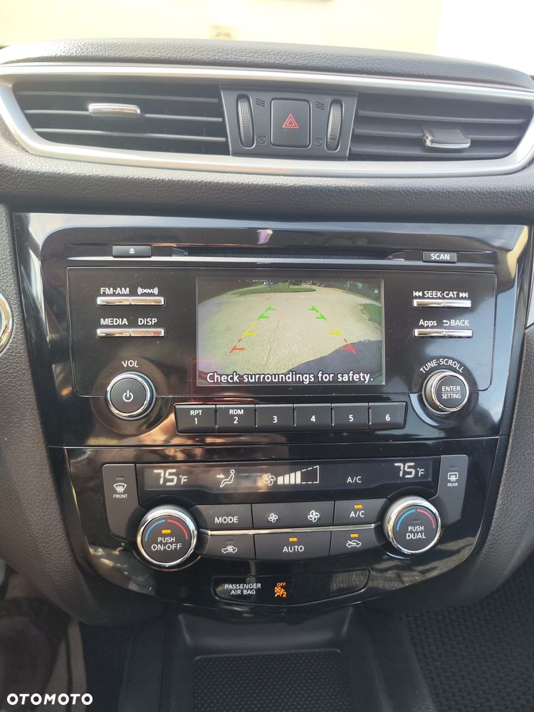 Nissan Rogue - 9