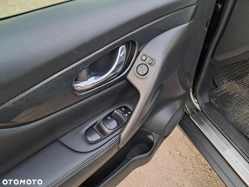 Nissan X-Trail 1.6 DCi Tekna 2WD EU6 - 28