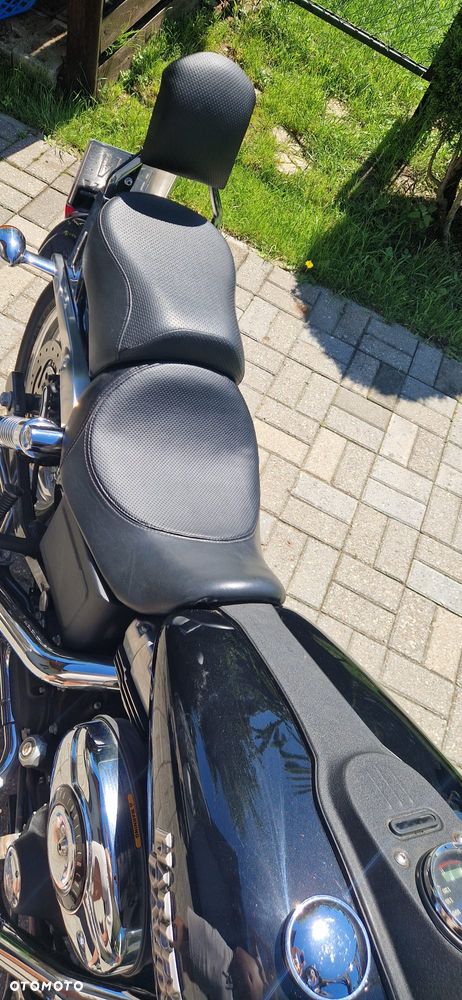 Harley-Davidson Dyna Street Bob - 5