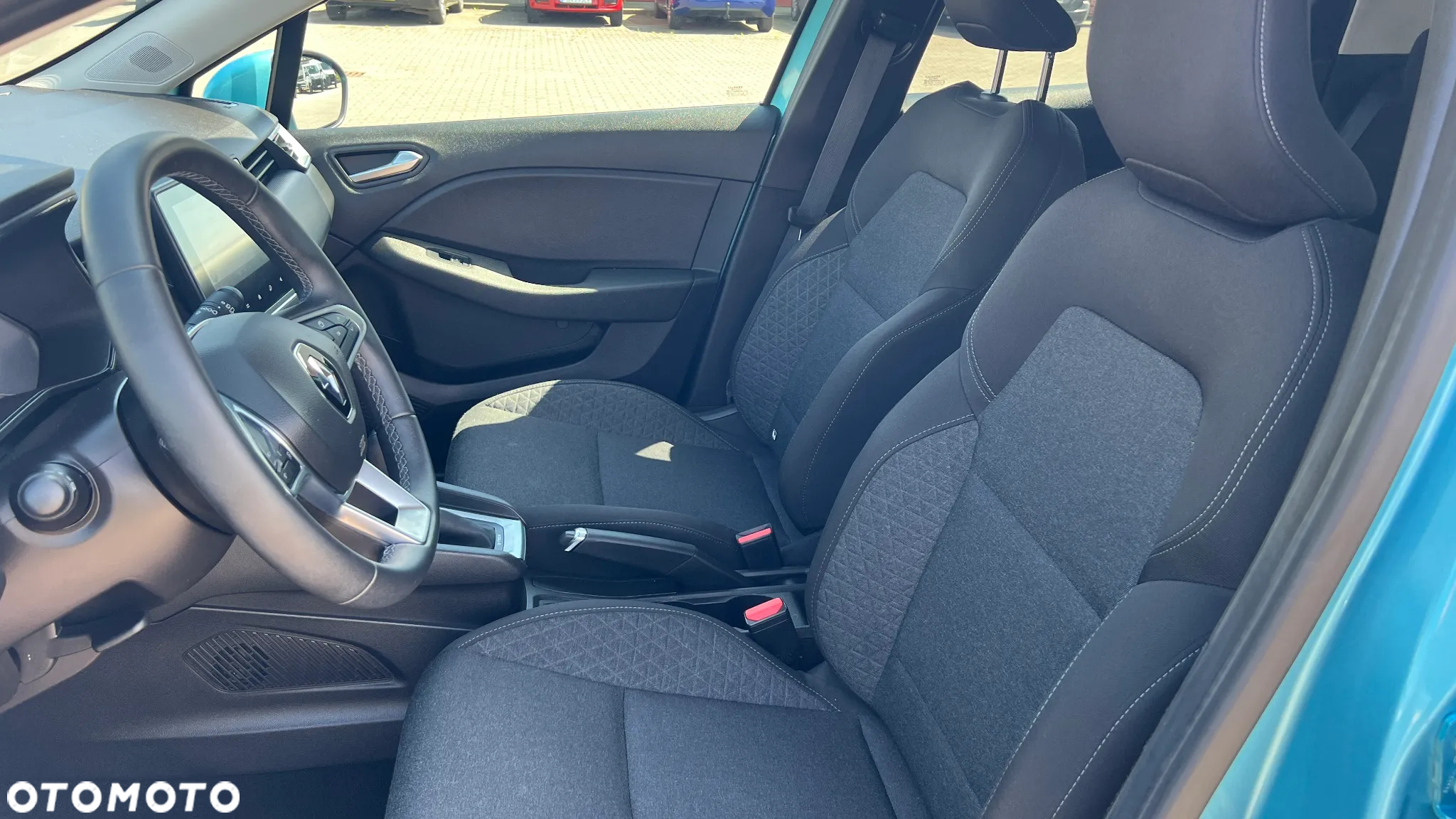 Renault Clio 1.6 E-TECH Intens - 26