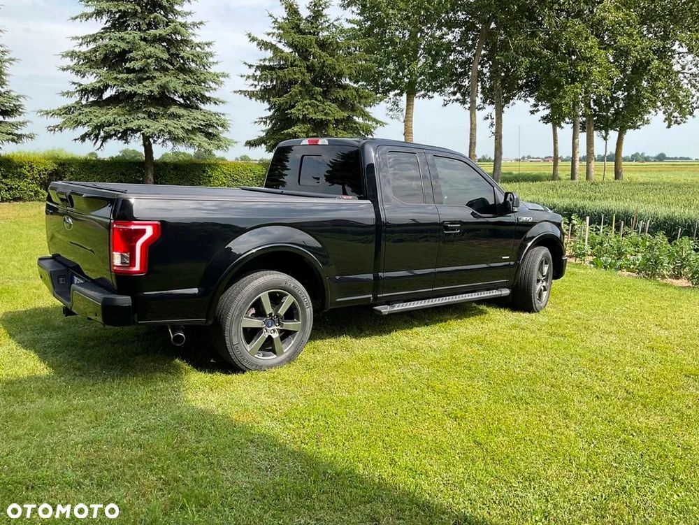 Ford F150 - 4