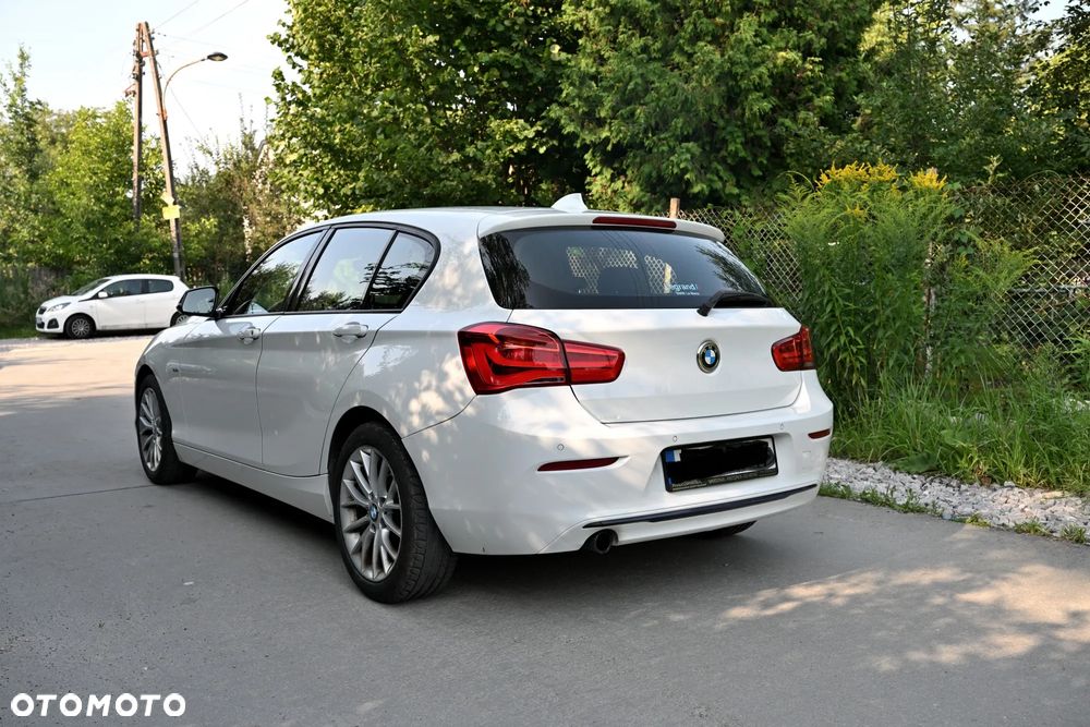 BMW Seria 1 114d Sport Line - 4