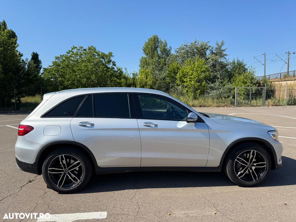 Mercedes-Benz GLC - 6