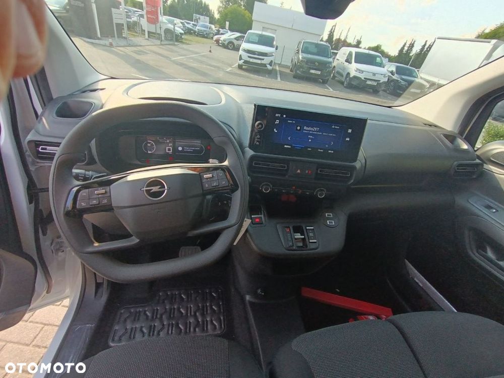 Opel COMBO - 15