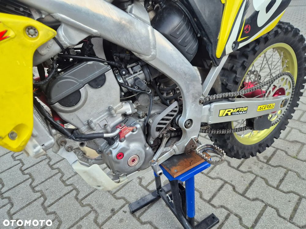 Suzuki RM-Z - 10