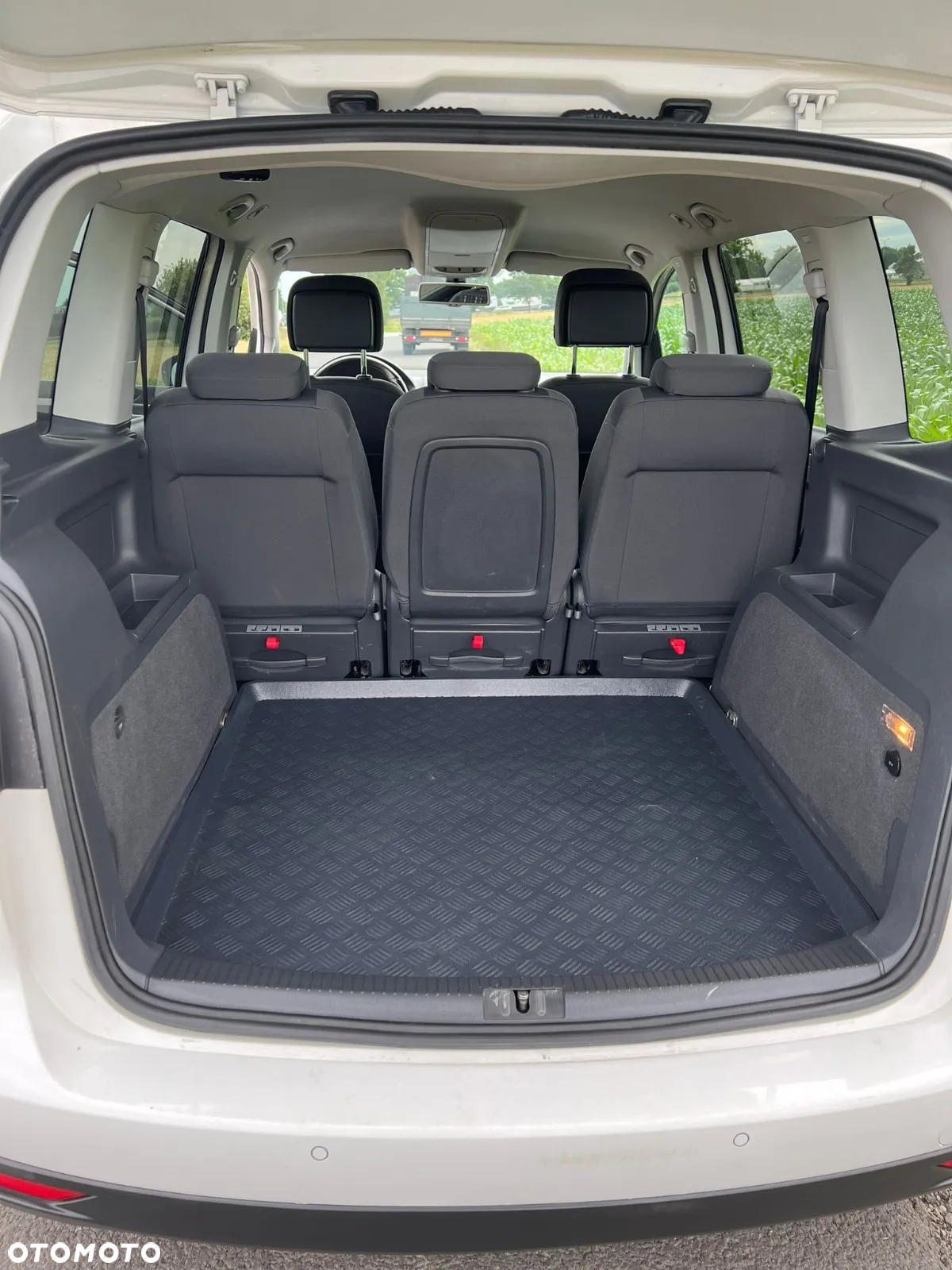 Volkswagen Touran 2.0 TDI DPF Cross - 7