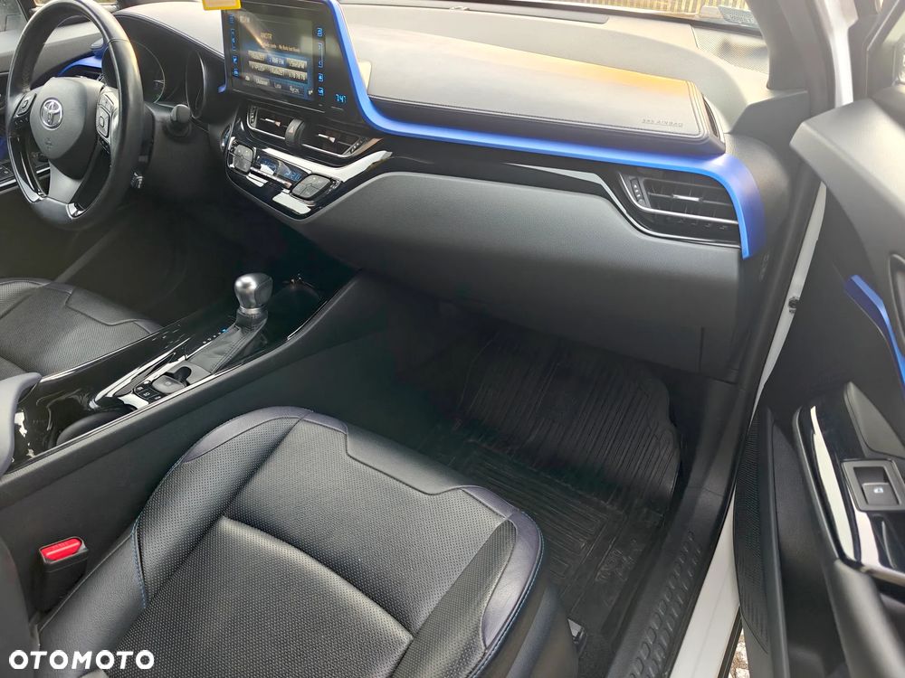 Toyota C-HR 1.8 Hybrid Dynamic - 8