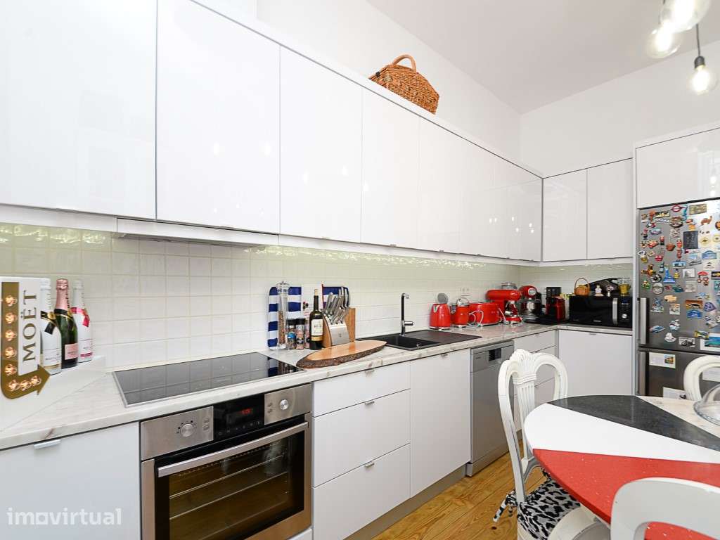 Fantástico Apartamento T2 Duplex, localizado na baixa da cidade do ... - Grande imagem: 4/21