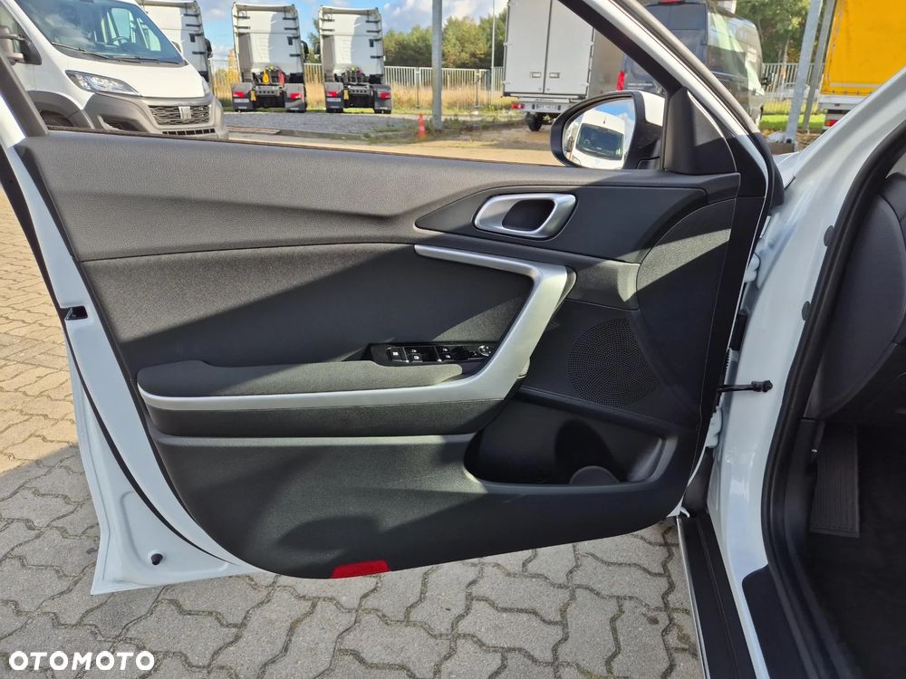 Kia XCeed 1.5 T-GDI M DCT - 10