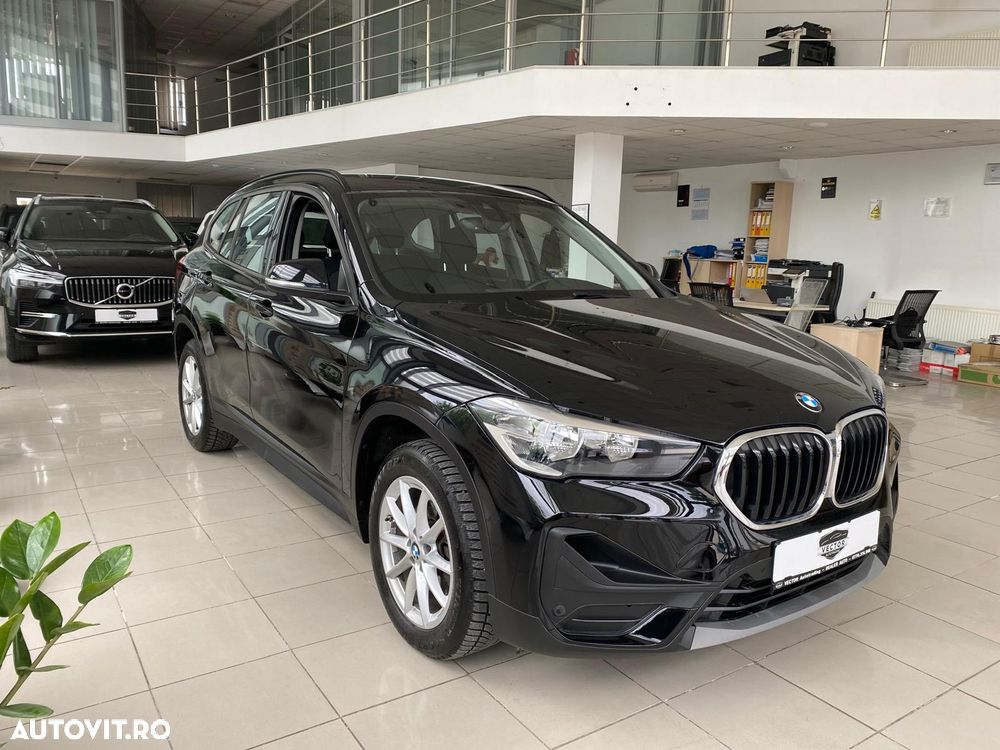 BMW X1 sDrive18d AT - 3