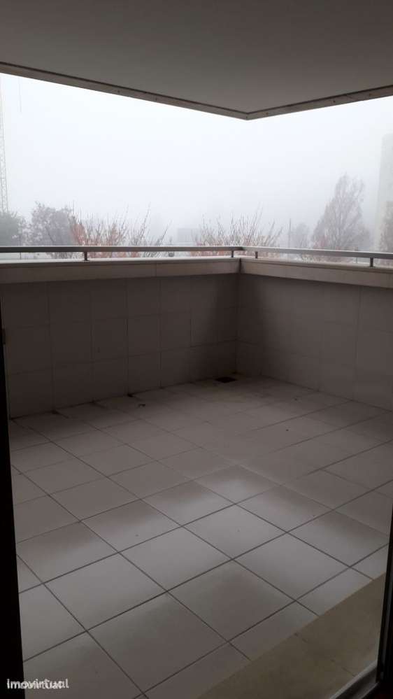 Apartamento T2 junto ao Norte Shopping, Matosinhos - Grande imagem: 3/10