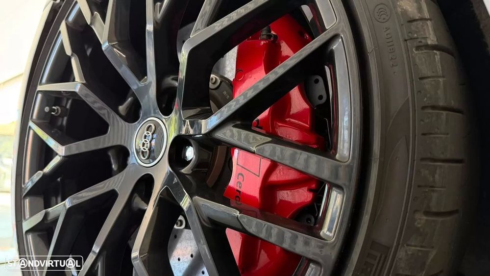 Audi R8 Coupé V10 plus 5.2 FSI quattro S tronic - 16