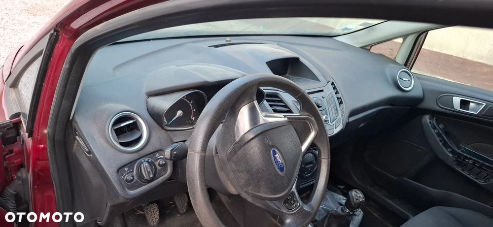 Ford Fiesta - 11