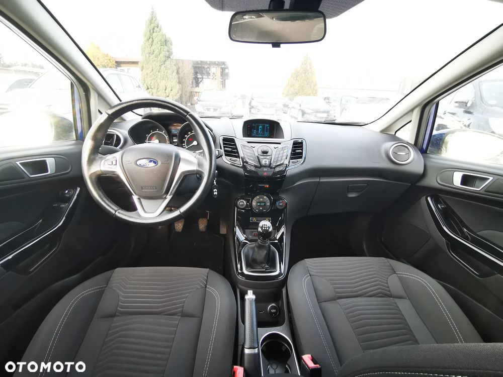 Ford Fiesta 1.0 EcoBoost STart-Stop Titanium - 9