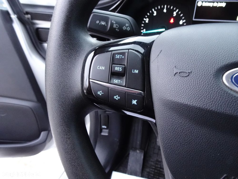 Ford Fiesta 1.1 Trend - 22