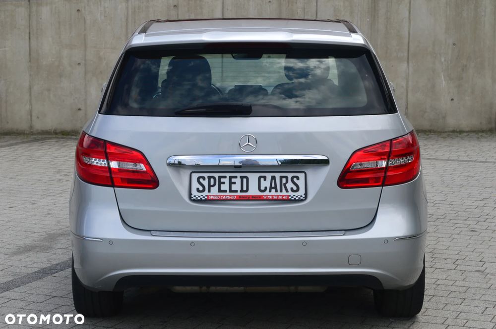 Mercedes-Benz Klasa B 180 CDI (BlueEFFICIENCY) - 5