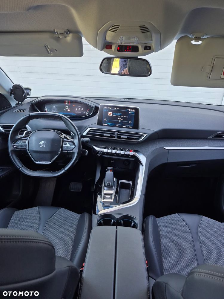 Peugeot 5008 1.5 BlueHDi Active S&S EAT8 - 16