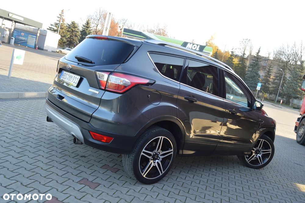 Ford Kuga 1.5 EcoBoost 2x4 Titanium - 26