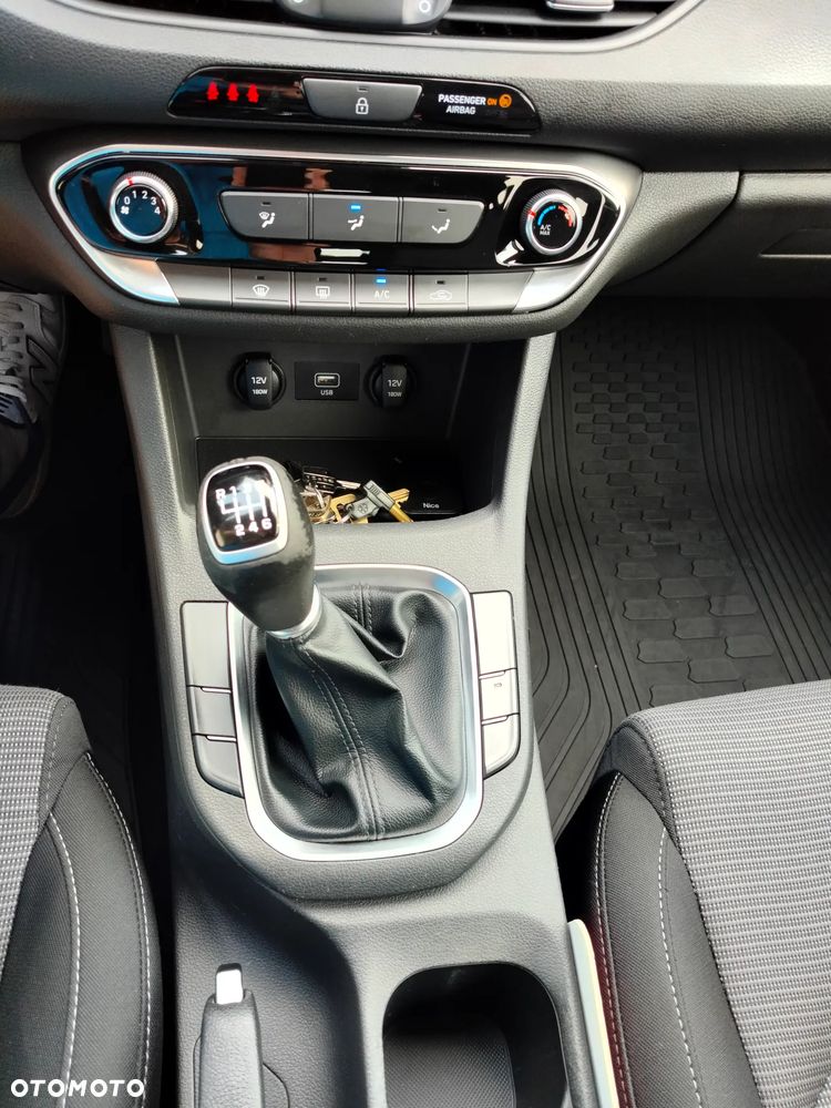 Hyundai i30 1.0 T-GDI Modern - 8