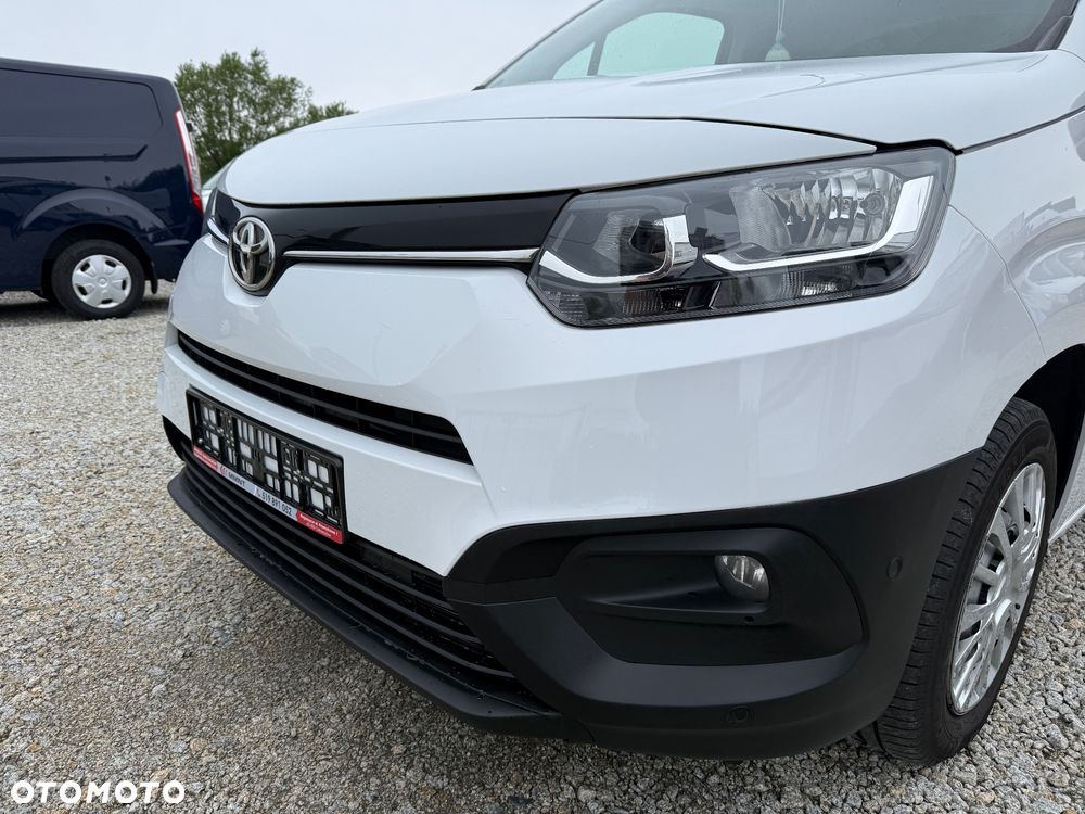 Toyota PROACE City/3 osobowa/klima/parktronik przód i tył/tempomat/czujnik zmierzchu i deszczu/ regał - 29