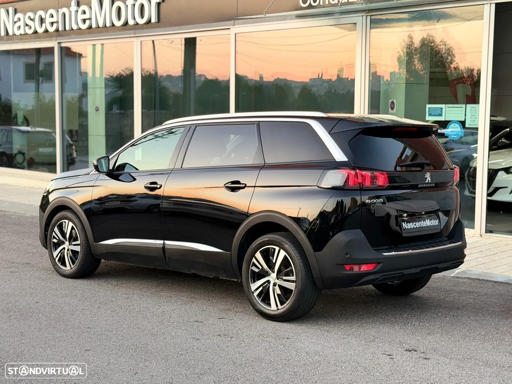 Peugeot 5008 1.2 PureTech Allure Pack EAT8 - 18