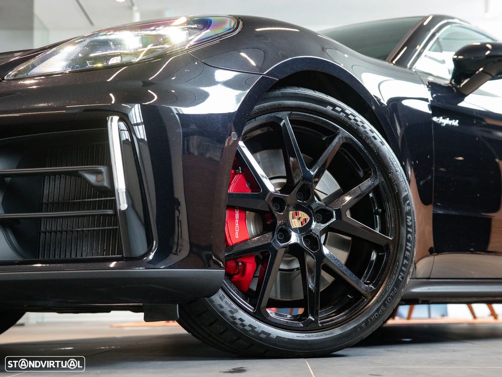 Porsche Panamera 4S E-Hybrid - 14