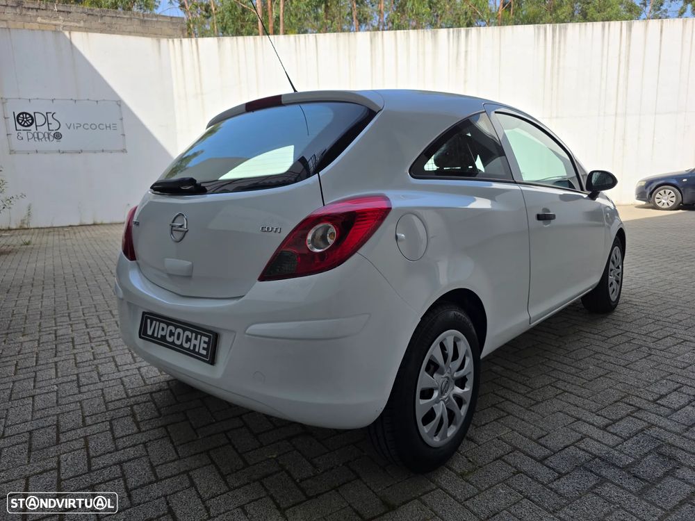 Opel Corsa Van - 32