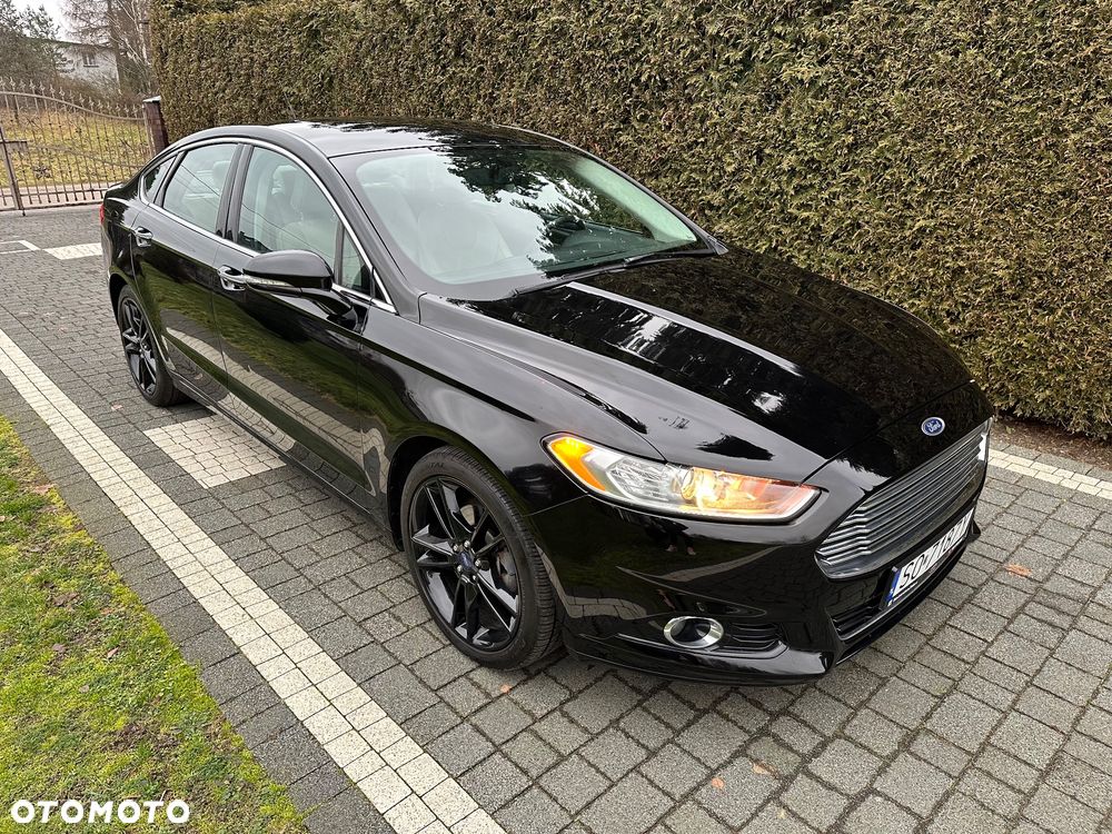 Ford Fusion 2.0 EcoBoost Titanium - 2
