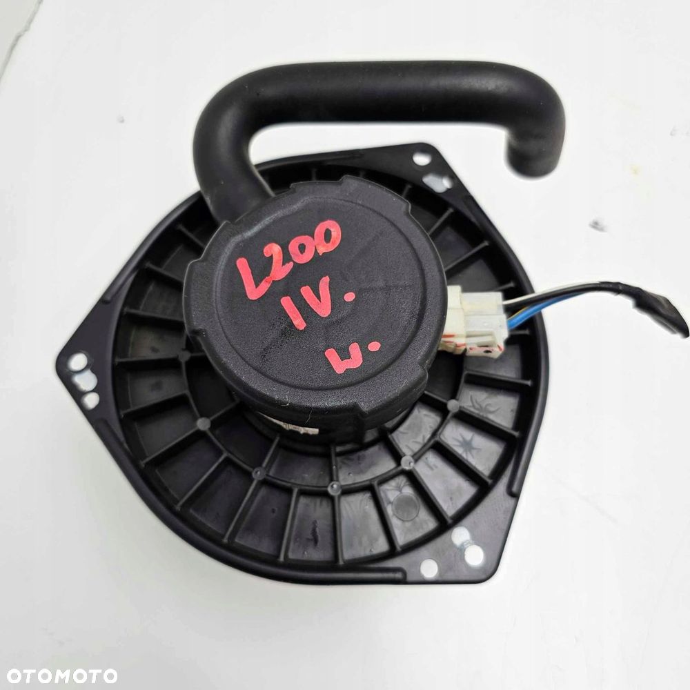 mitsubishi l200 iv 4 2.5 did dmuchawa wentylator nawiewu - 2