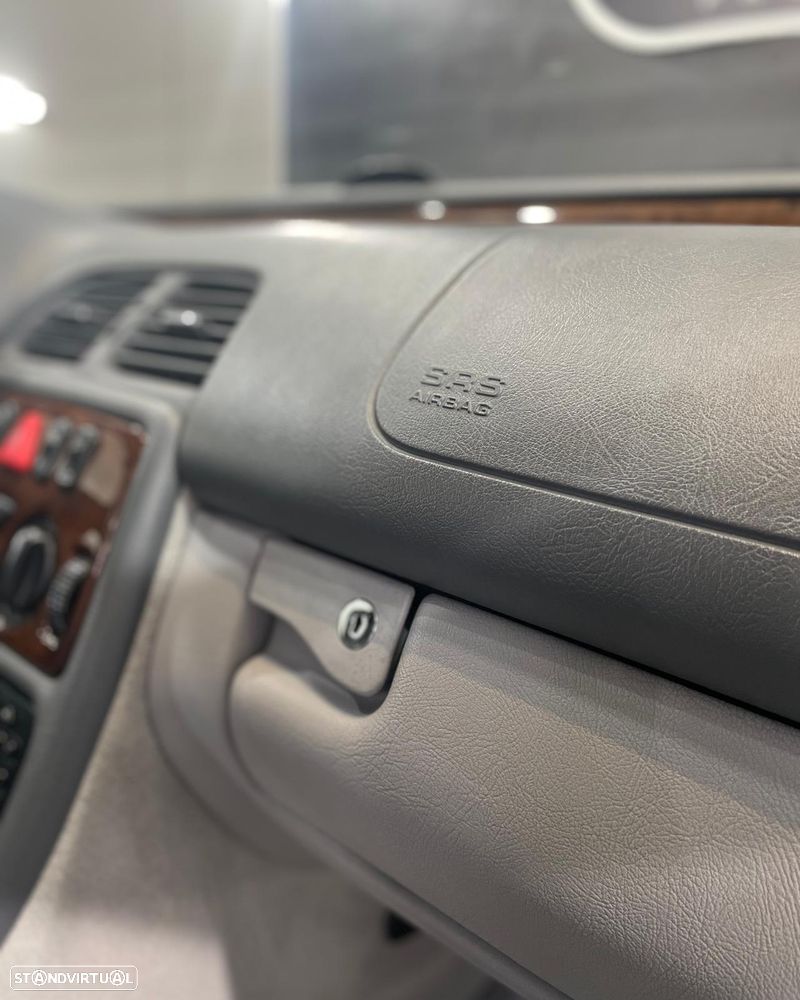 Mercedes-Benz CLK 200 - 12