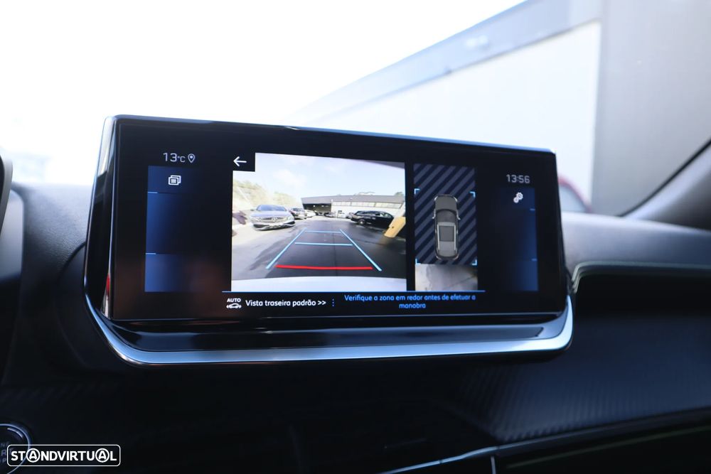 Peugeot 2008 PureTech 130 GT Pack - 17