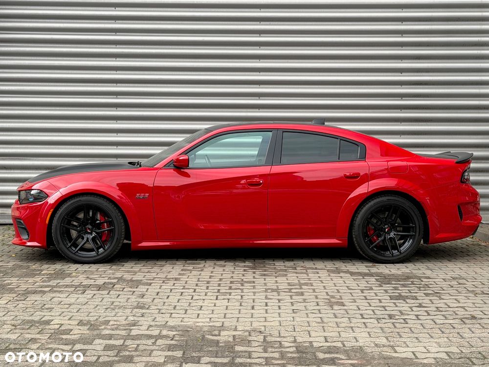 Dodge Charger 6.4 Scat Pack Widebody - 2