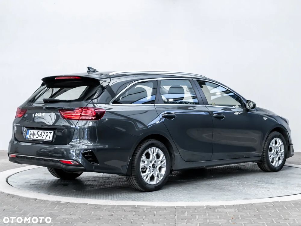 Kia Ceed 1.5 T-GDI M - 2