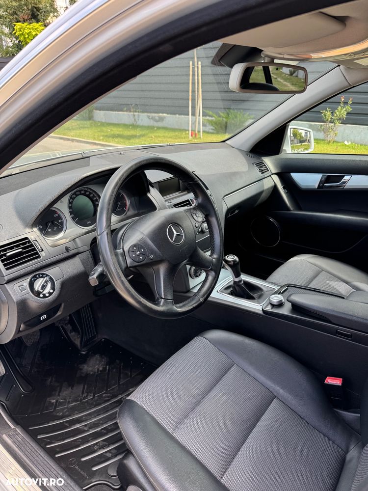 Mercedes-Benz C 200 CDI DPF (BlueEFFICIENCY) Avantgarde - 13