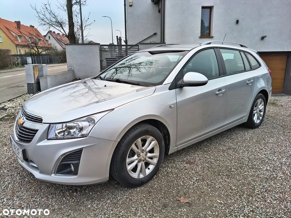 Chevrolet Cruze 1.6 LT - 4