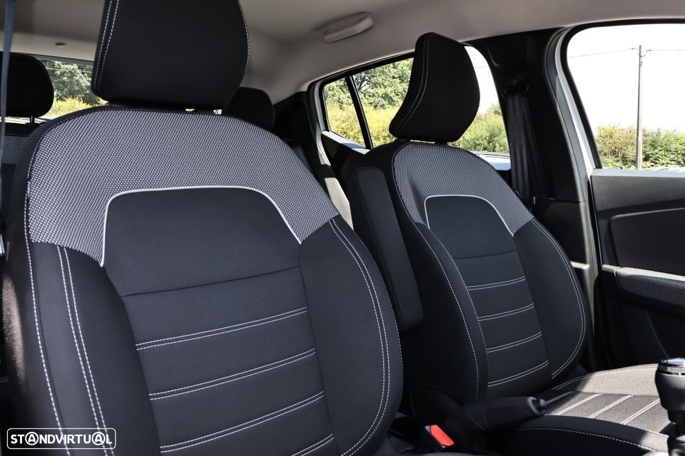 Dacia Sandero 1.0 ECO-G Essential Bi-Fuel - 13
