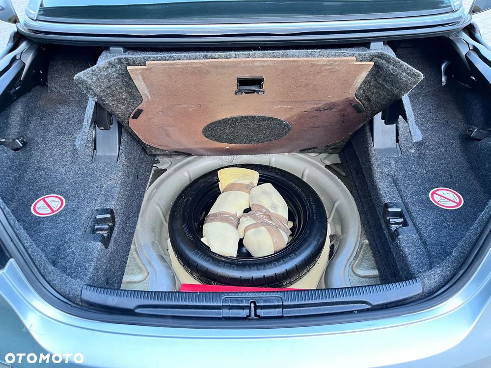 Volkswagen Eos 2.0 TSI Individual - 27