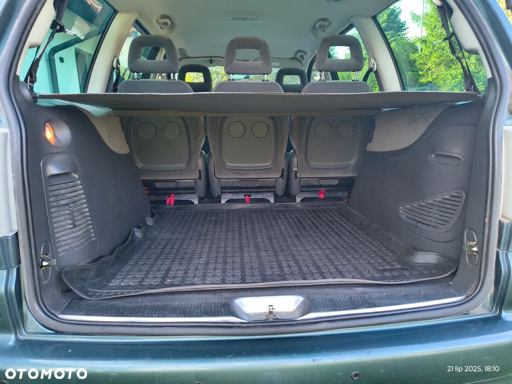 Ford Galaxy 1.9 TDI Ghia - 3
