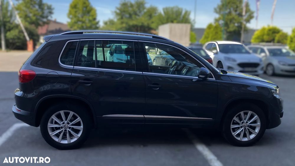 Volkswagen Tiguan 2.0 TDI 4Motion DSG BMT Sport & Style - 4
