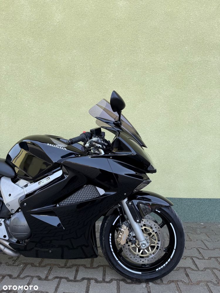 Honda VFR - 7