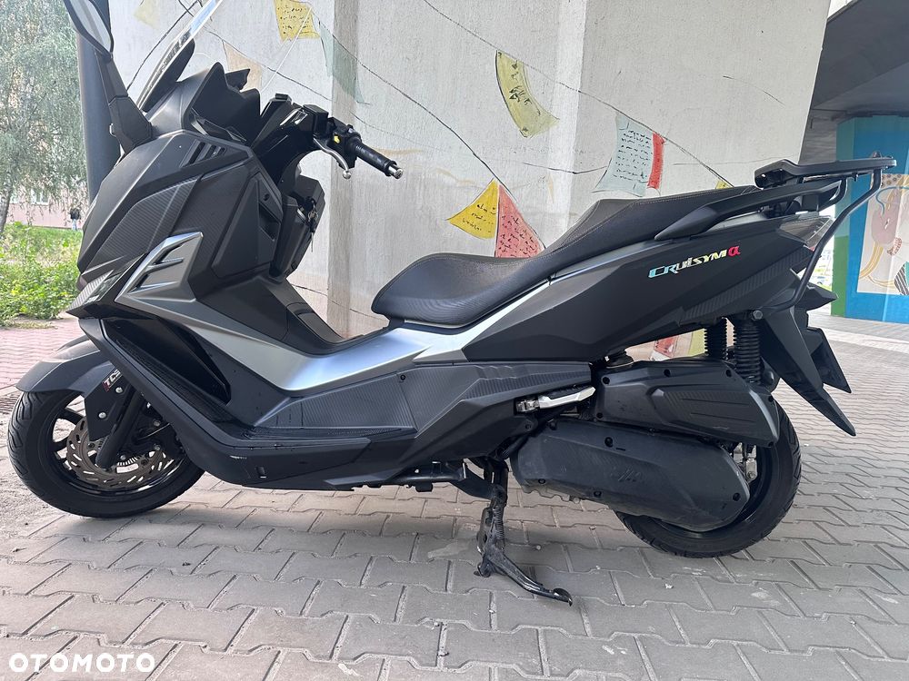 SYM CRUiSYM - 3