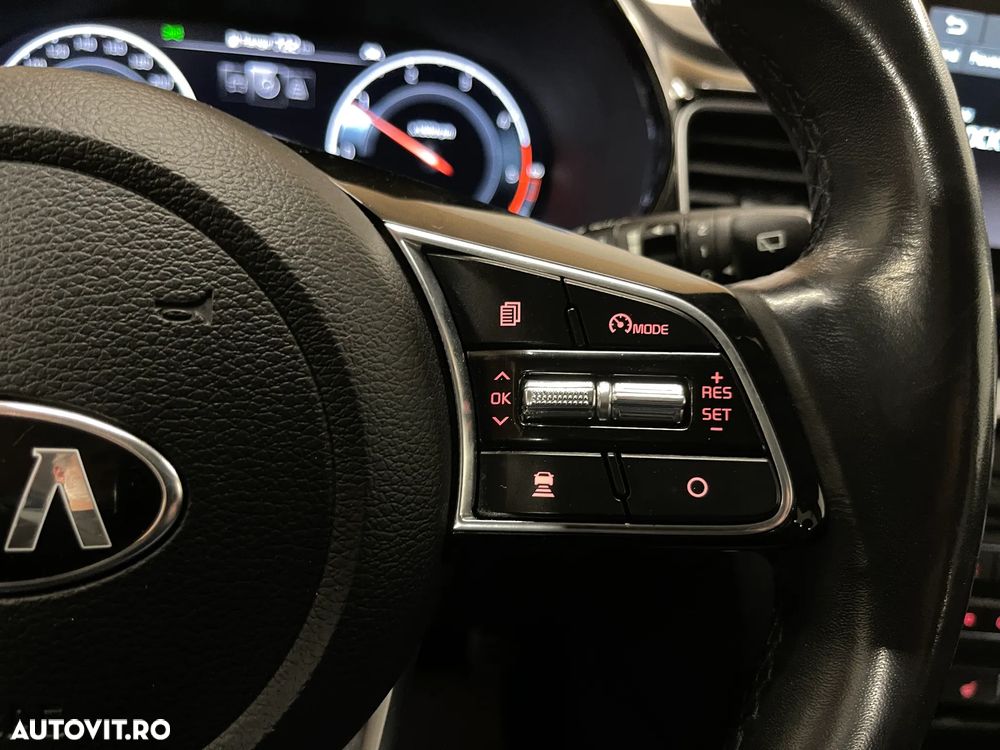 Kia XCeed 1.6 CRDi DCT7 SPIRIT - 28