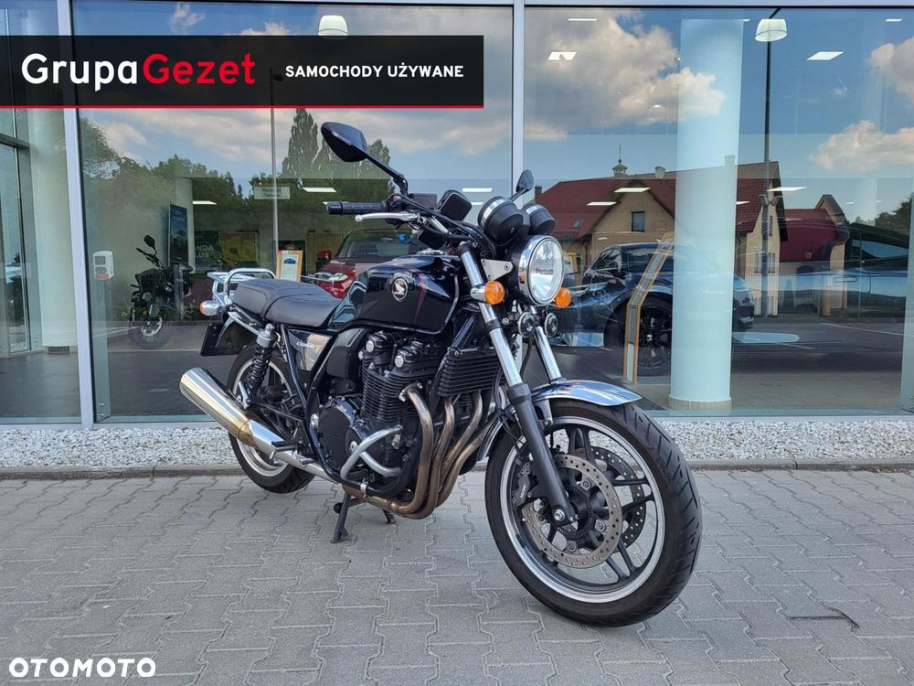Honda CB - 3