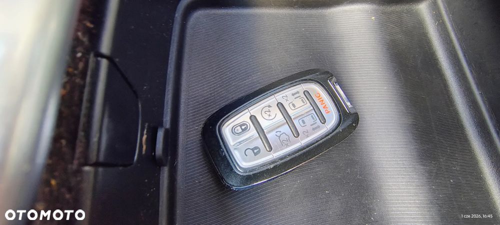Chrysler Pacifica - 26