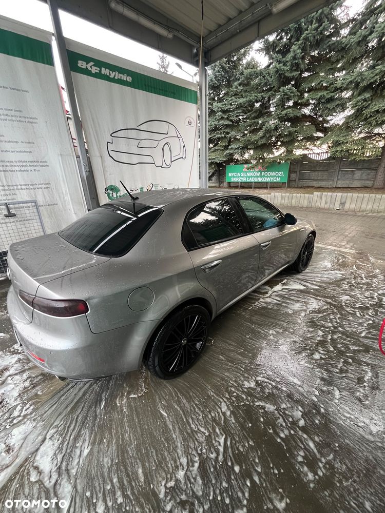 Alfa Romeo 159 2.4JTDM Q-Distinctive - 8