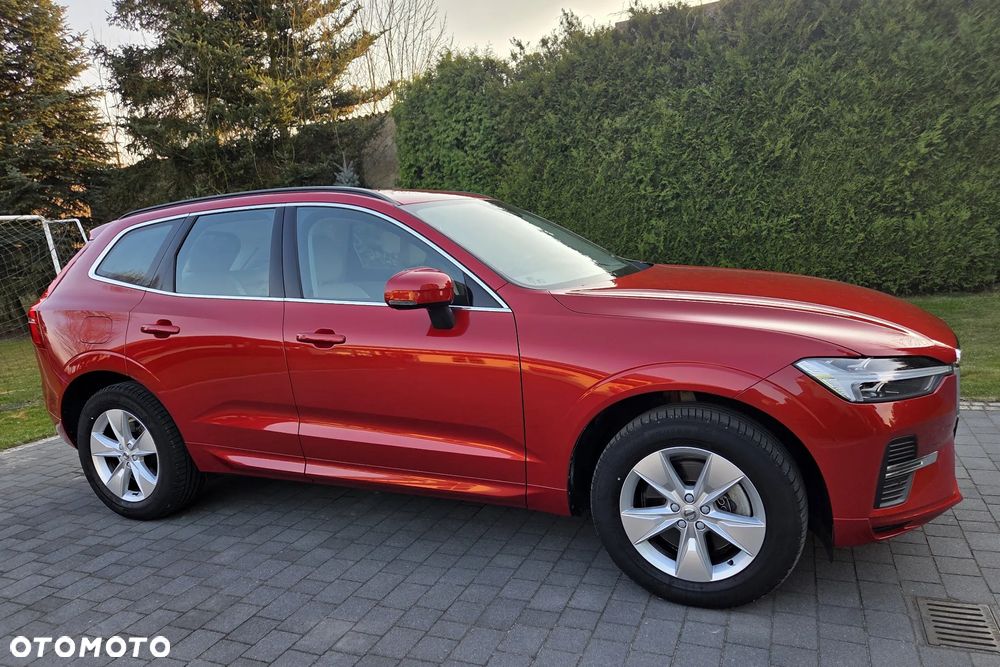 Volvo XC 60 B4 B Geartronic Momentum Pro - 20